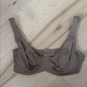 CUUP THE SCOOP - Brown Size 38D